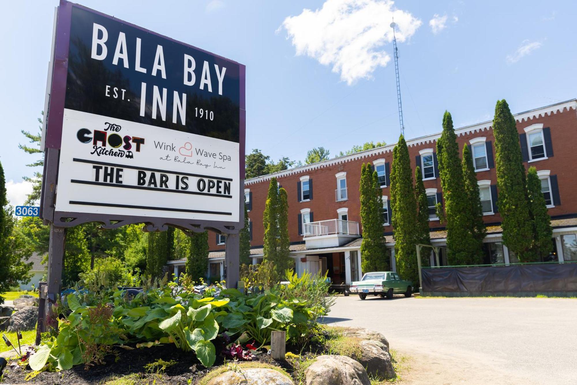 The Bala Bay Inn מראה חיצוני תמונה